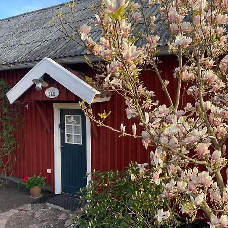 Fogdarps B&B -Eget Gaesthus- Forslov Luaran gambar